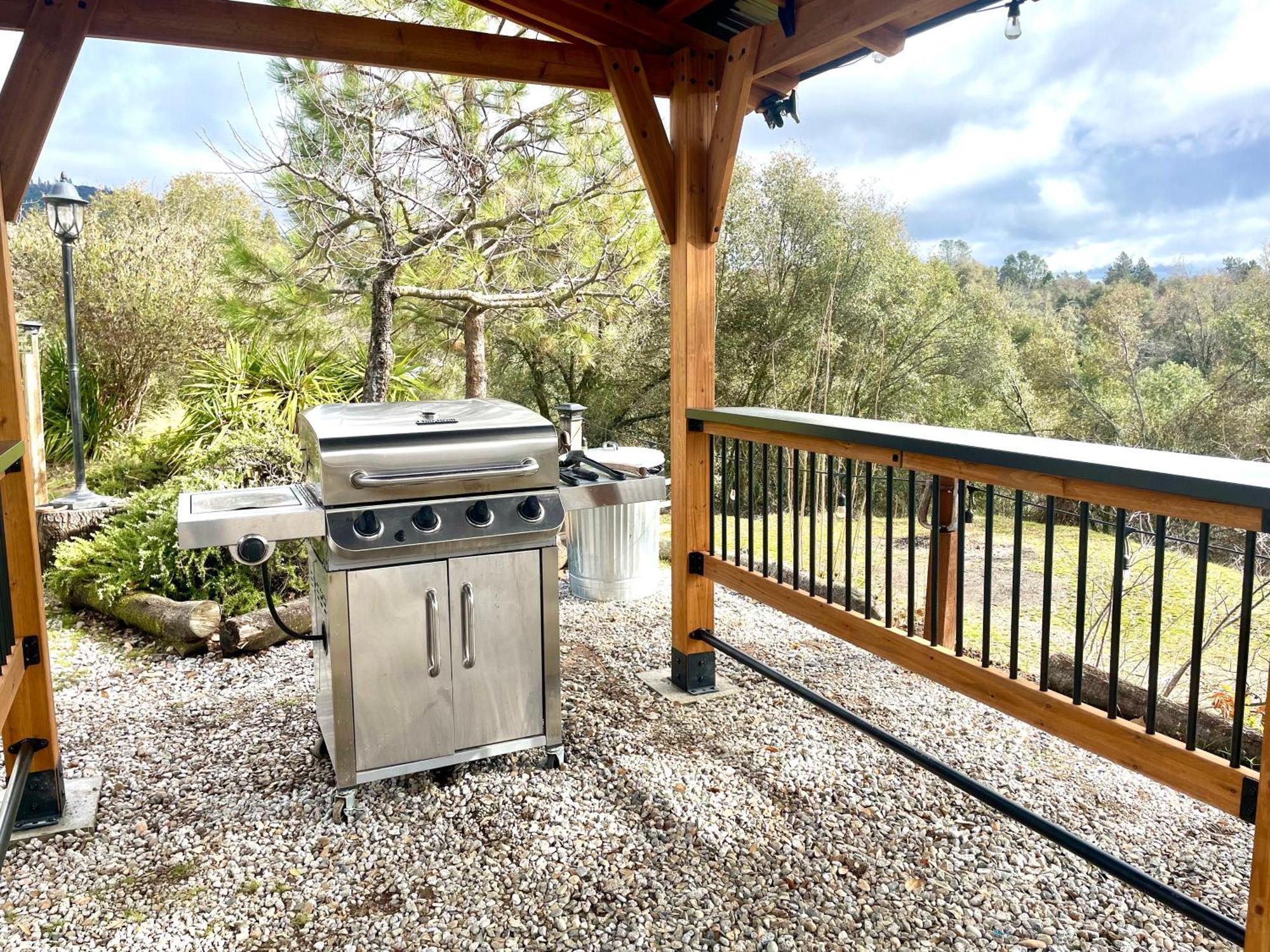 Sierra Mountain Lodge - Vacation Rentals - Yosemite أهواهني المظهر الخارجي الصورة