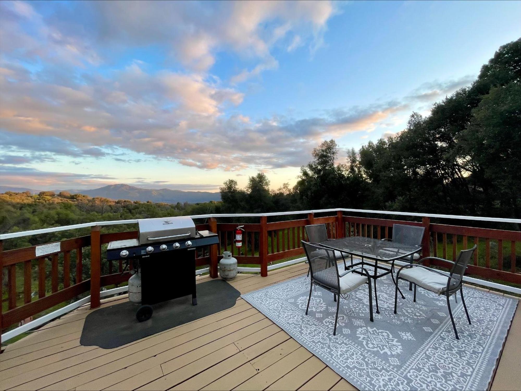 Sierra Mountain Lodge - Vacation Rentals - Yosemite أهواهني المظهر الخارجي الصورة